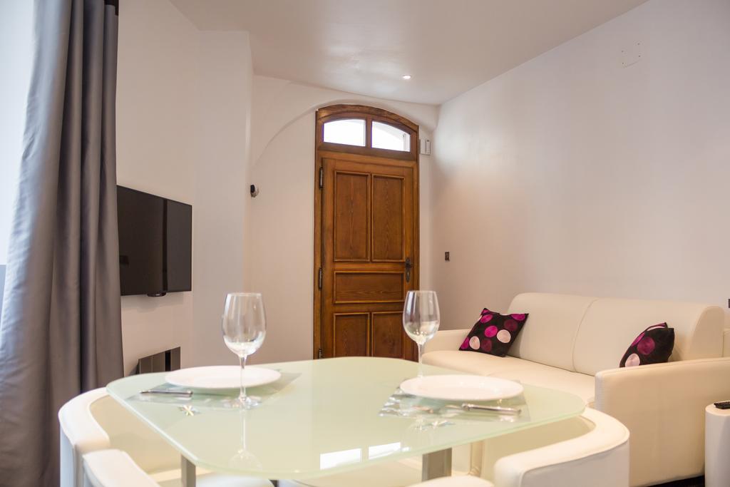 MY SWEET HOMES - Appartements avec SPA Colmar Chambre photo